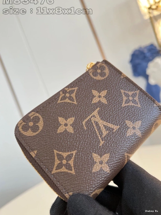 Louis Compact Vuitton Noa Wallet-11*8.5*1.5CM 0803